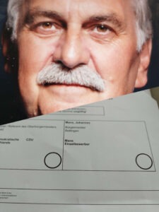 Wahlschein mit Mans